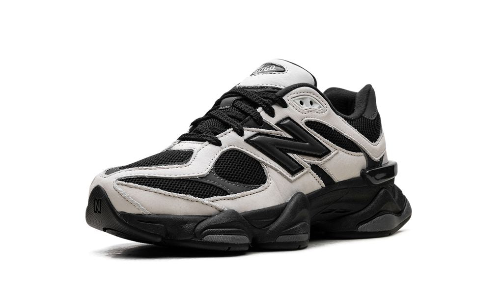 NB 9060 Blanc cassé noir